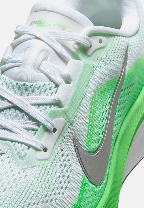 Nike - W Air Zoom Pegasus 42 - white/metallic silver-green strike