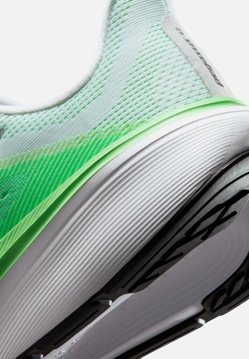 Nike - W Air Zoom Pegasus 42 - white/metallic silver-green strike