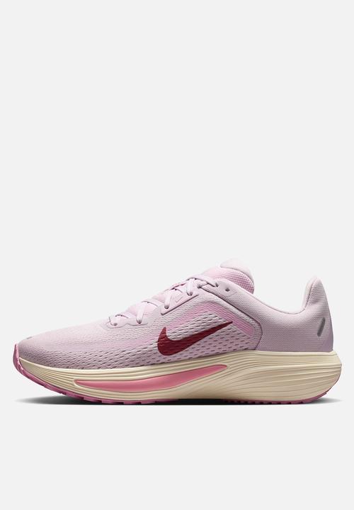 Nike - Nike Quest 7