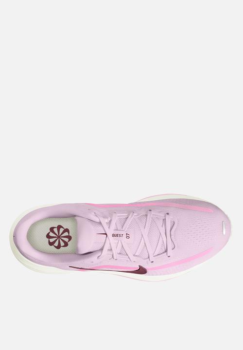 Nike - Nike Quest 7