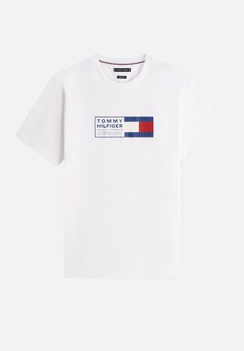 Tommy Hilfiger - BRAND LOVE TEXT BOX TEE - White