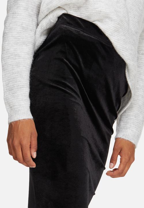 dailyfriday - Velvet pencil skirt