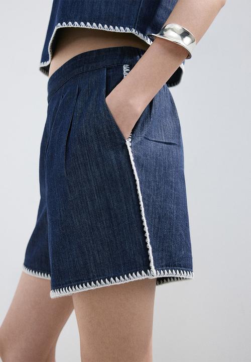 MANGO - Shorts may - open blue