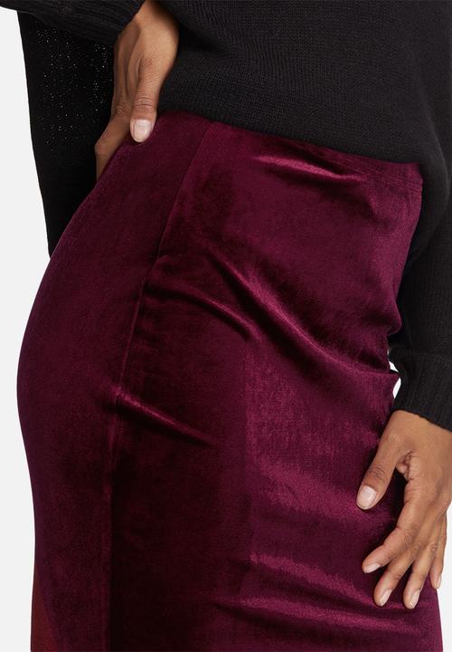 dailyfriday - Velvet pencil skirt