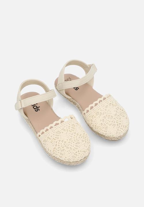 Cotton On - Isla Strappy Sandal - Vanilla/Crochet
