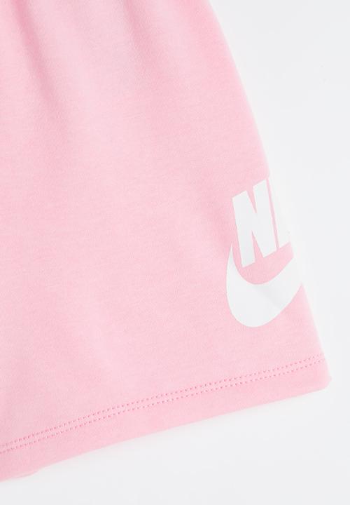 Nike - Nkn Club Tee And Short Set - Medium Soft Pink