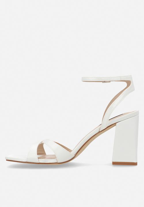 Be Mine - Eshma open toe block heel ankle strap - ivory satin