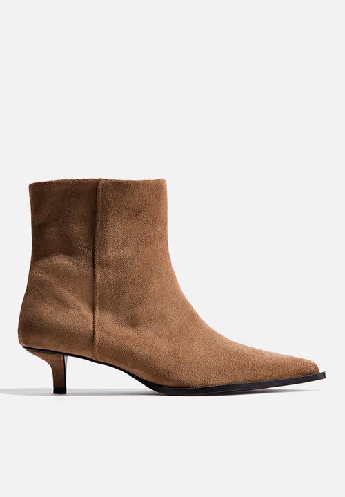 H&M - Pointed-toe ankle boots - dark beige