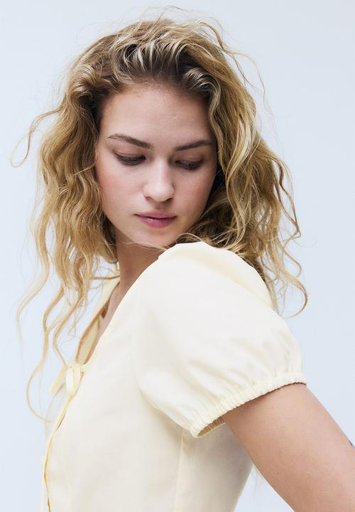 H&M - Puff-sleeved poplin blouse - light yellow
