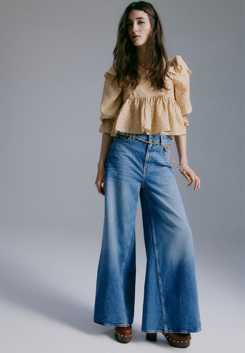 H&M - Flounce-trimmed blouse - beige/floral