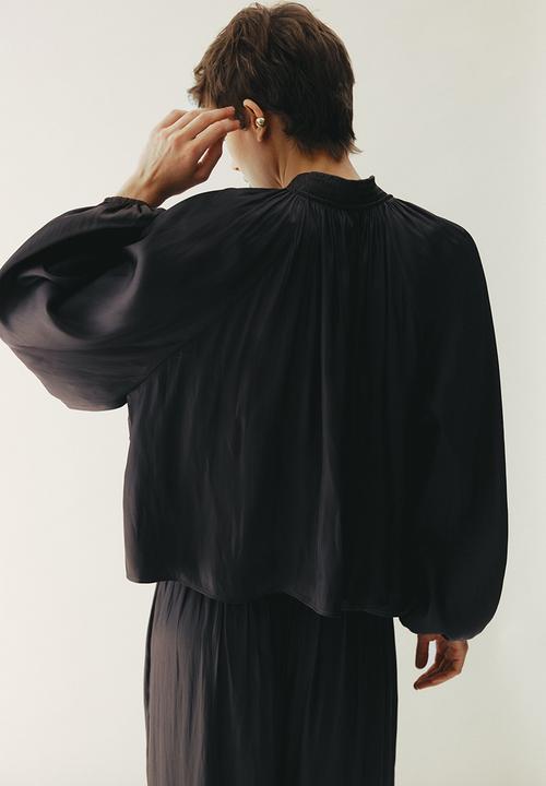 H&M - Oversized v-neck blouse - dark brown