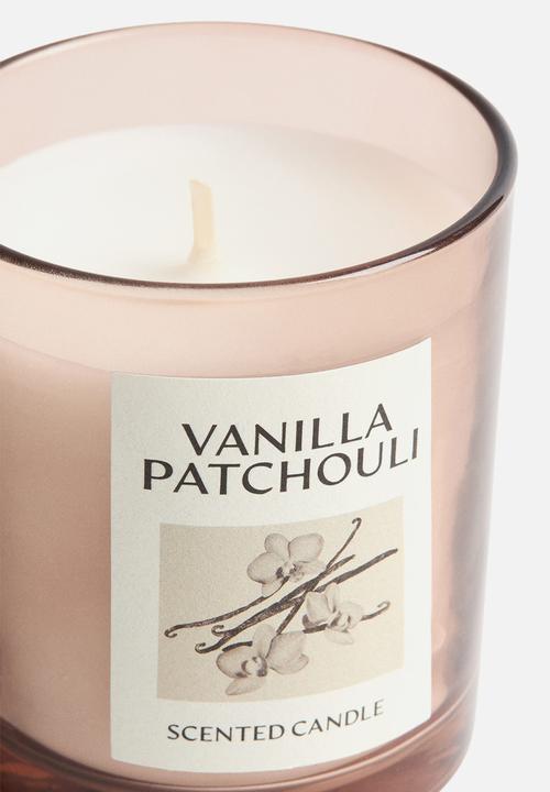 H&M - Scented candle in a glass holder - vanilla patchouli