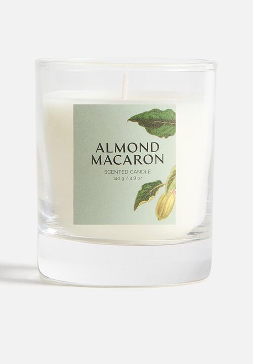 H&M - Scented candle in glass holder - almond macaron