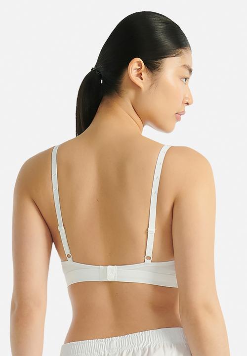 adidas Performance - 3 Stripes scoop bralette with removable cookies - white