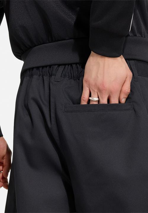 adidas Originals - Sho - Black