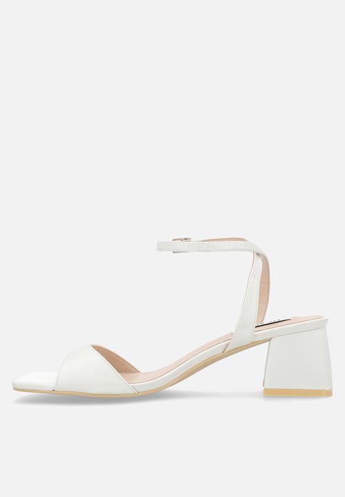 Be Mine - Ammie open toe block heel ankle strap - ivory satin