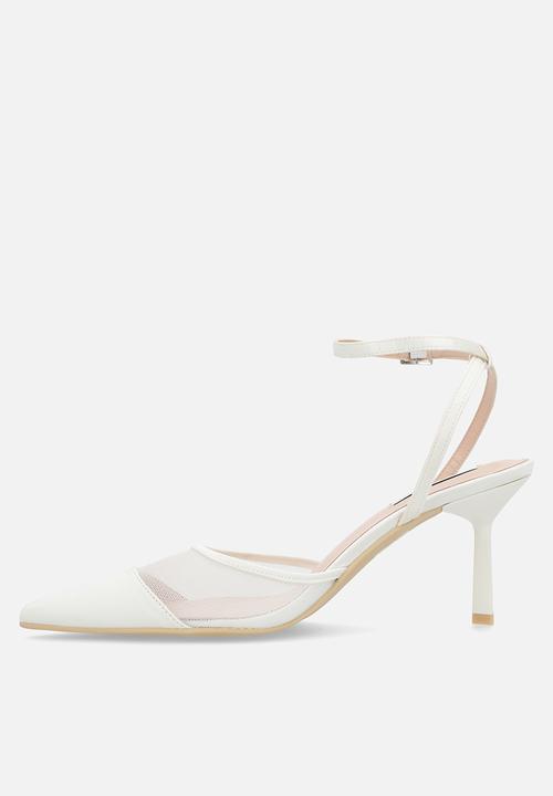 Be Mine - Taylor closed toe stiletto heel ankle strap - ivory lace + satin