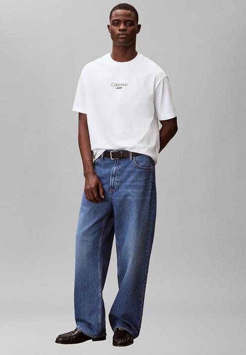 Calvin Klein - SS 16S RLXD FIT CKJ GRAPHIC TEE - Bright White