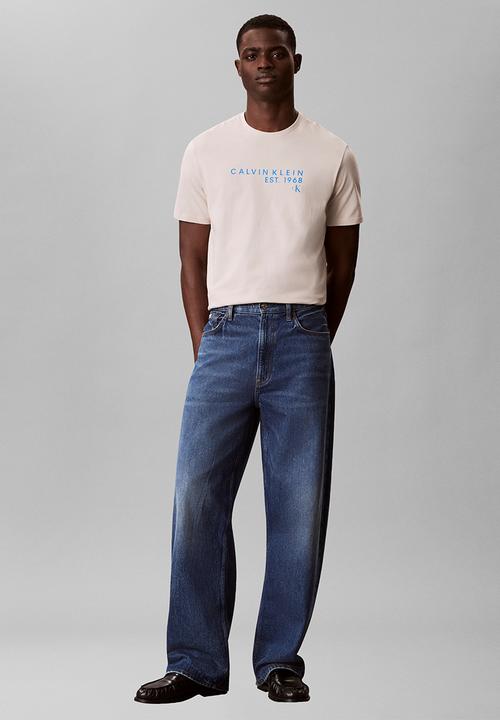 Calvin Klein - SS 30S EU WHOLESALE GRAPHIC TEE - Oatmeal
