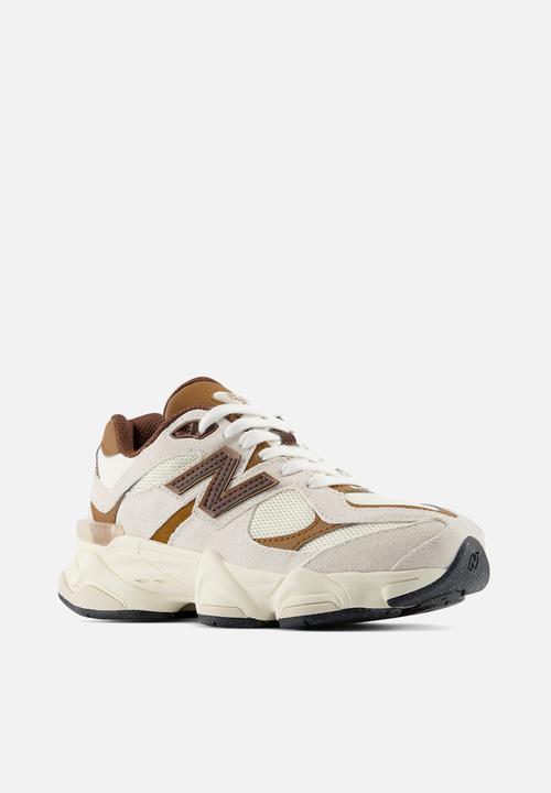 New Balance  - 9060 Grade School
