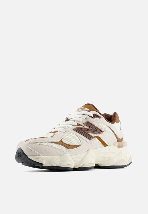 New Balance  - 9060 Grade School