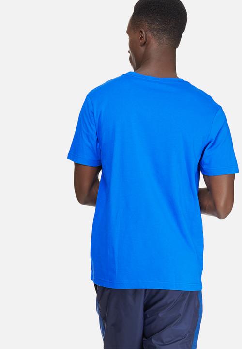 PUMA - ESS V-Neck tee