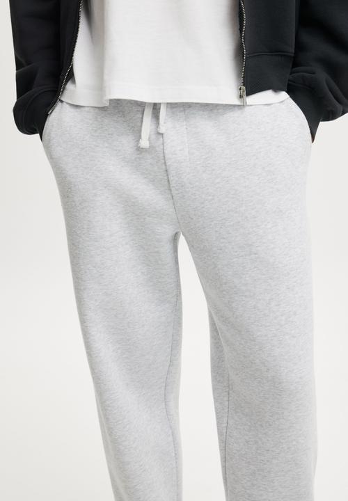 Cotton On - Relaxed Track Pant - Grey Marle