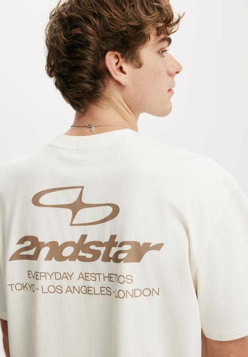 Cotton On - Everyday Fit Graphic T-shirt - Vintage White/Everyday Aesthetics 