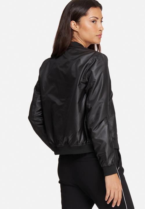 Noisy May - New Shiny jacket