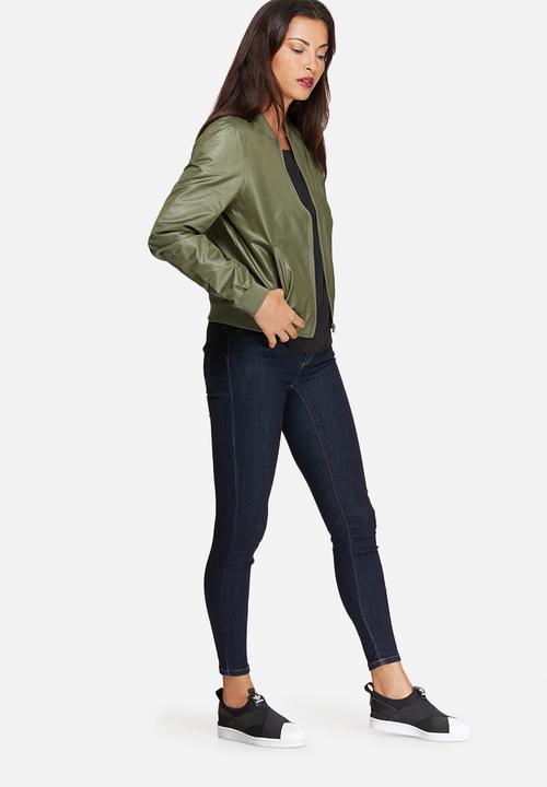 Noisy May - New Shiny jacket