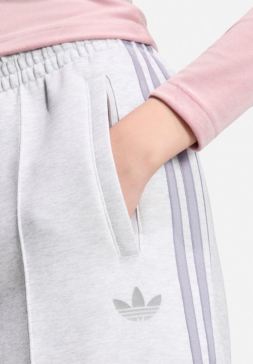 adidas Originals - Spacer Pant - Light Grey Heather/Reflective Silver/Slate/Lgh Solid Grey