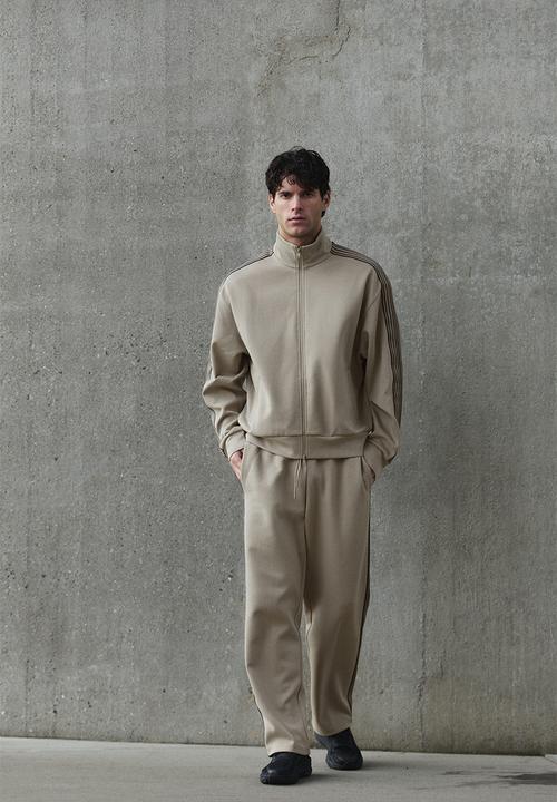 H&M - Loose fit sports joggers with drymove™ - beige