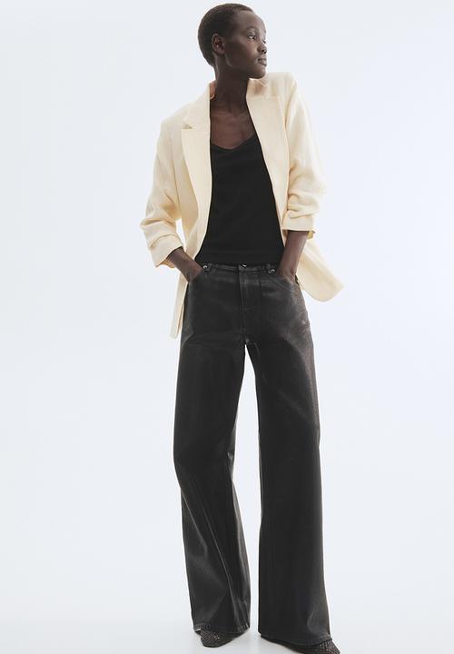 H&M - Gathered-sleeve blazer - cream