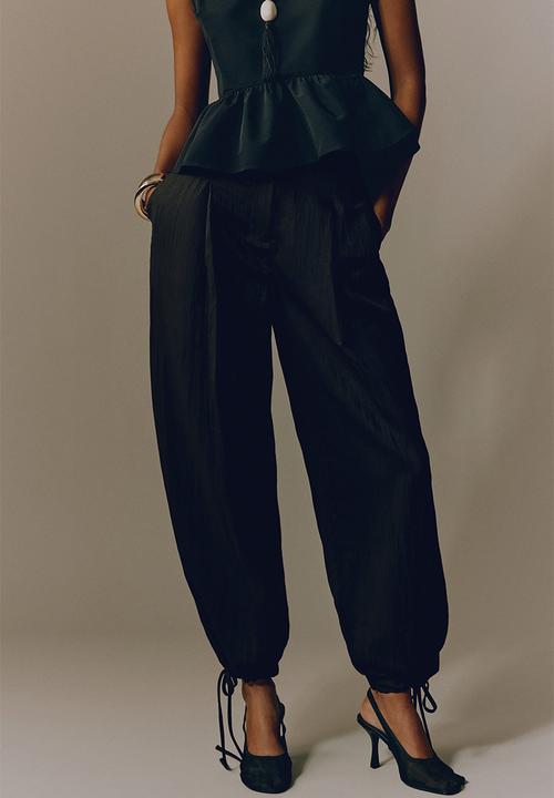 H&M - Crinkled barrel-leg trousers - dark grey