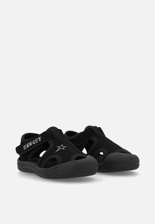 SOVIET - I singh p2 - black mono