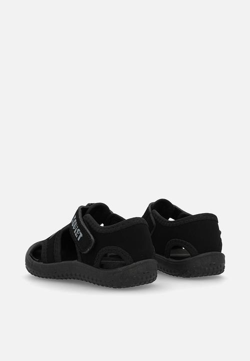 SOVIET - I singh p2 - black mono