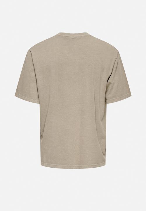 Only & Sons - ONSDISTRESS Relaxed Short Sleeve Tee - Beige