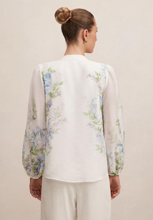 Forever New - Dove placement print blouse in wisteria floral