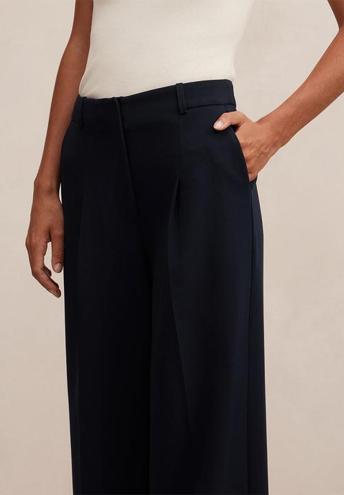 Forever New - Briony wide leg pants - navy suit