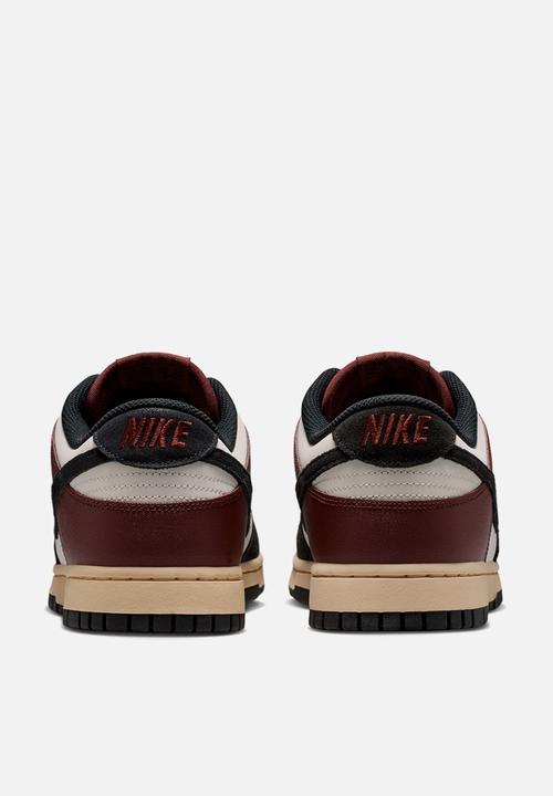 Nike - NIKE DUNK LOW RETRO