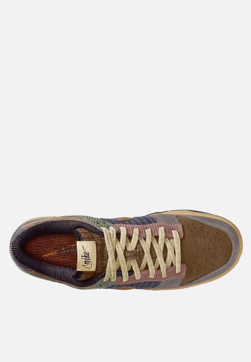 Nike - Nike Dunk Low Retro Premium