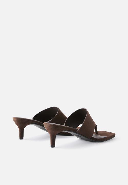 Cotton On - Bobbie Kitten Heel - Choc Nubuck