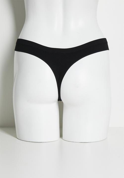 Cotton On - Seamless low rise g string brief - 3 pack - black/white/blackcurrant
