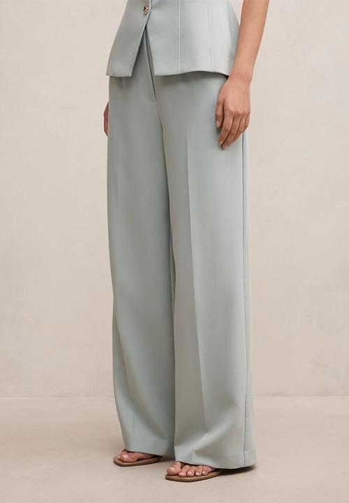 Forever New - Lee wide leg pants in hazy aqua suit