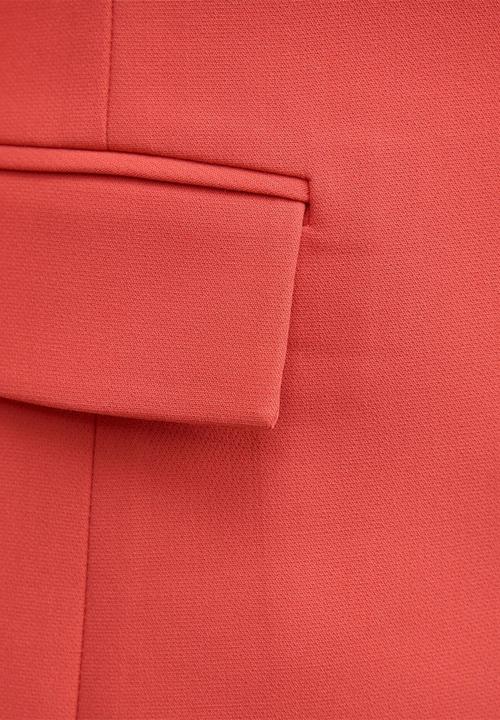 Forever New - Lee nipped waist blazer in pink suit