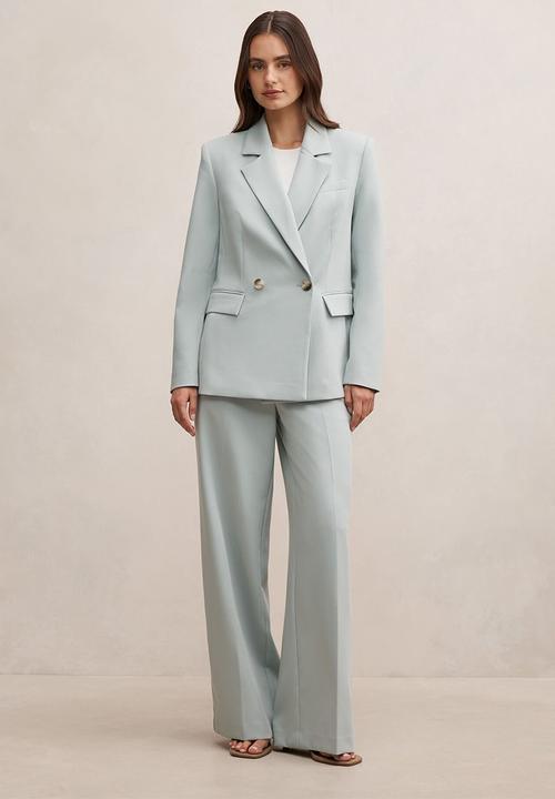 Forever New - Lee double breasted blazer in hazy aqua suit