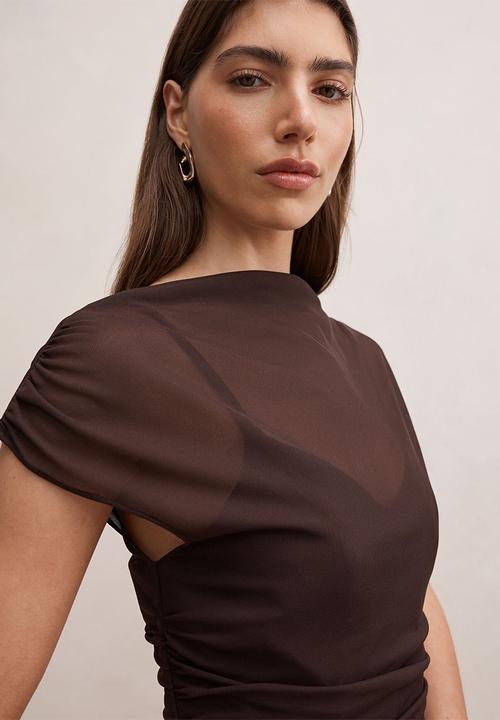 Forever New - Vivianna mesh overlay mini dress in chocolate