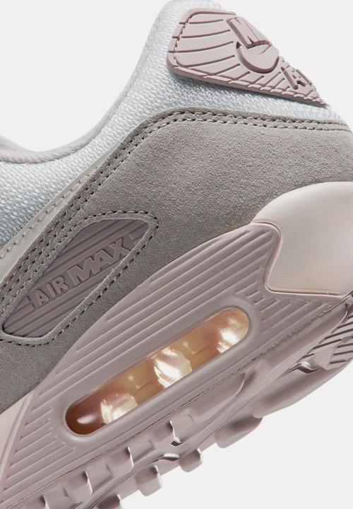 Nike - AIR MAX III