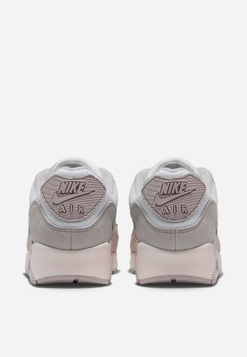 Nike - AIR MAX III