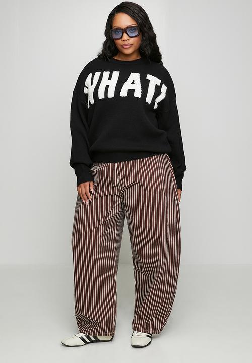 Me&B - Plus Essential Jumper in Textured What -  Black